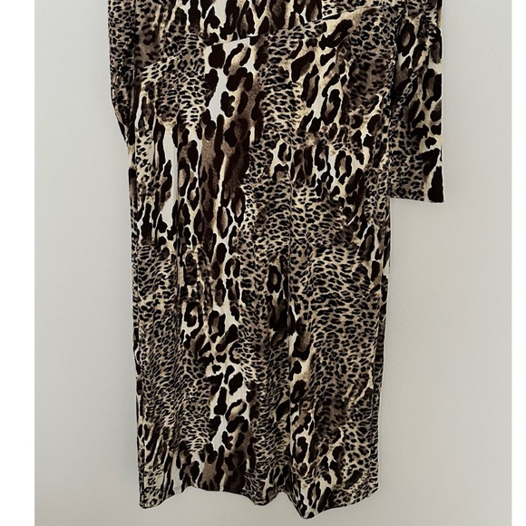 Chico's Black Label Leopard Print Wrap Dress sz 8 - Picture 12 of 12